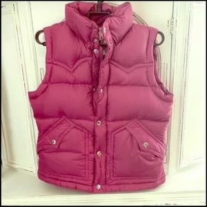 TRUE RELIGION BERRY PINK DOWN PUFFER VEST SMALL